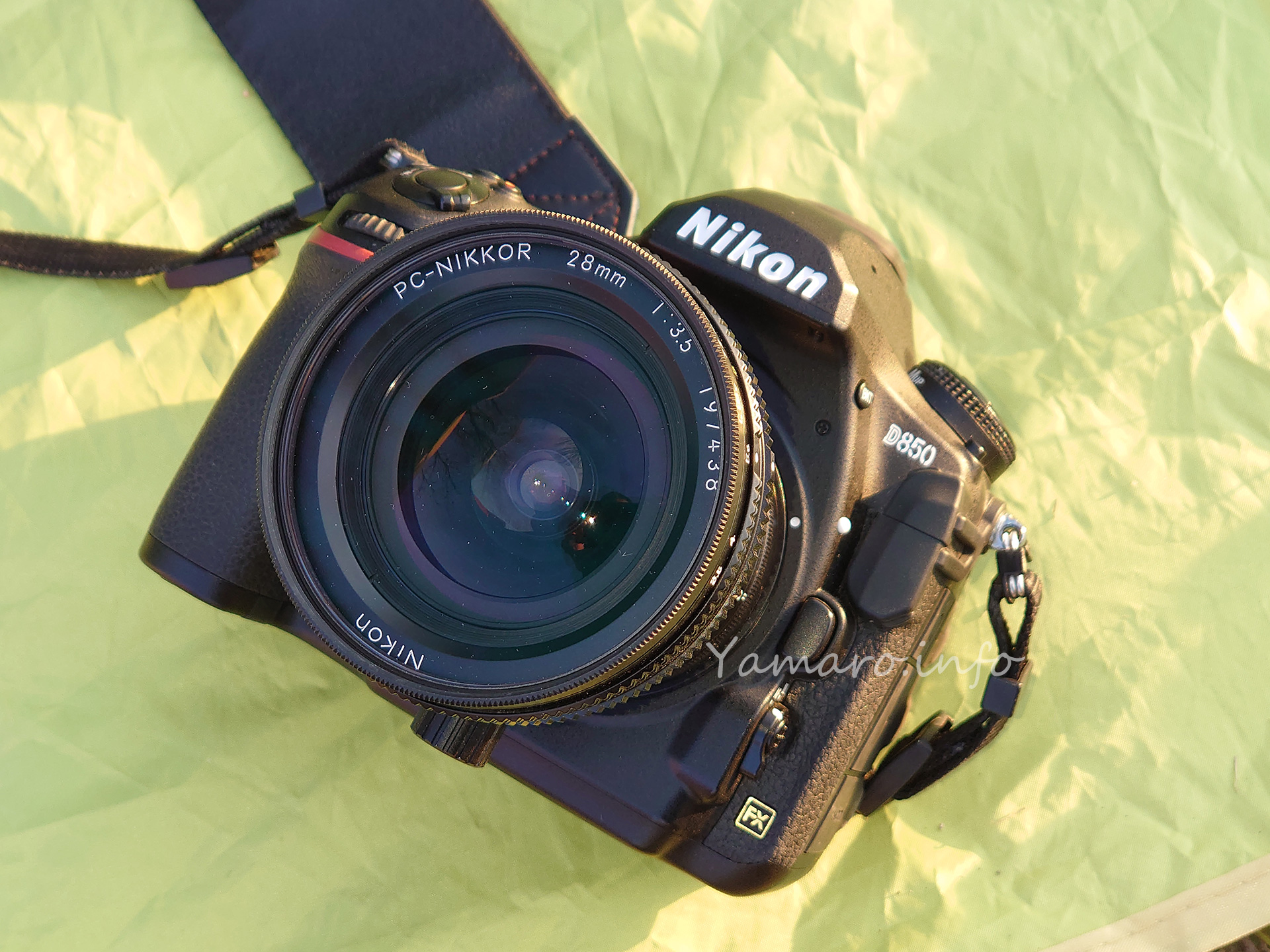 普通の広角レンズとしても、アオリ撮影も優秀なPC-Nikkor 28mm F3.5 