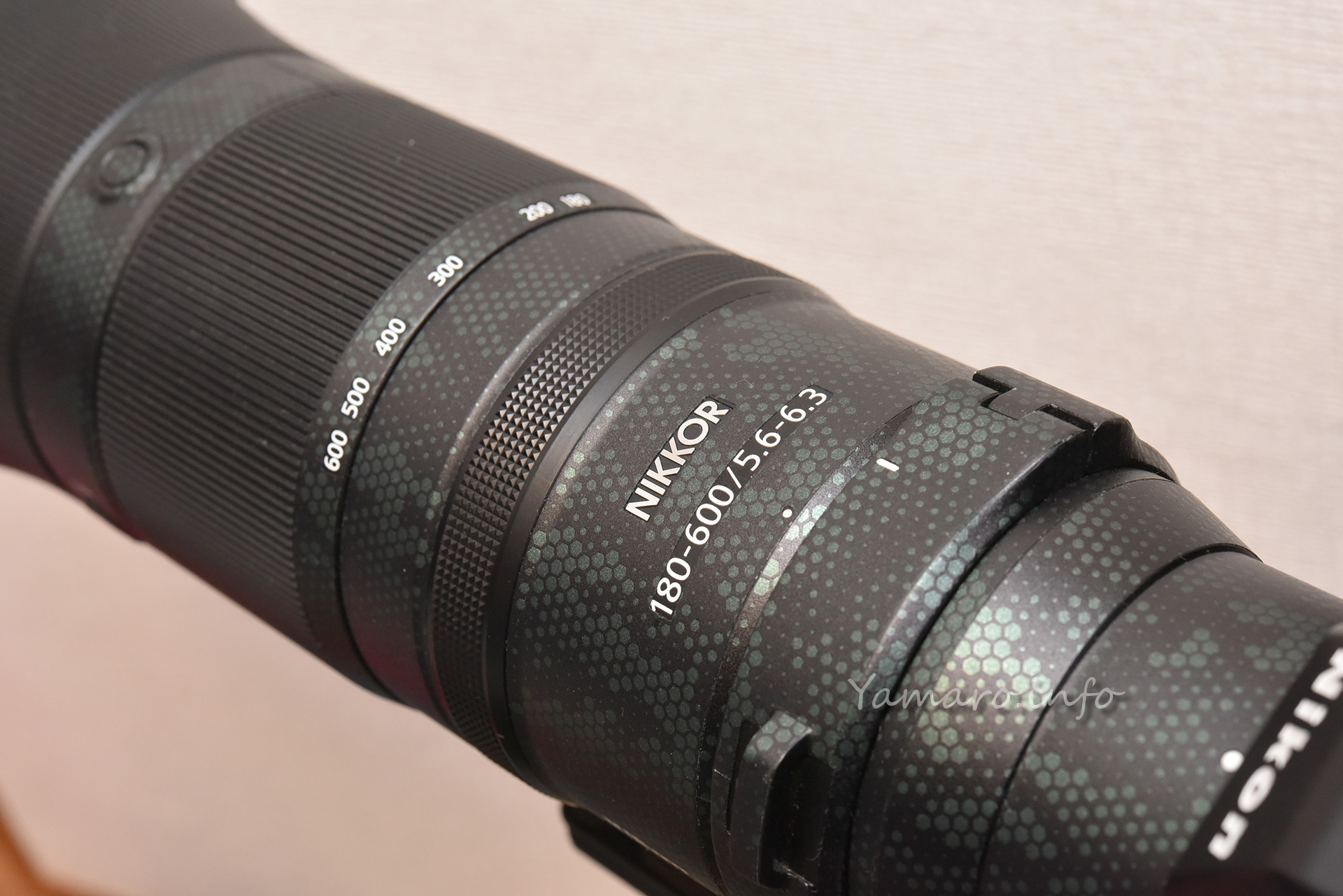 NIKON NIKKOR-W 180/5.6 レンズ傷 NIKKOR Z 180-600mmの傷防止のためにビニールラップフィルムコートして